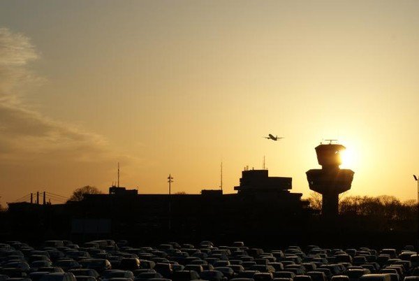 Abflug vom Flughafen Tegel – Bequem in den Urlaub
