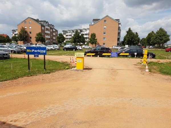 Sichere Parkplätze am Flughafen Leipzig