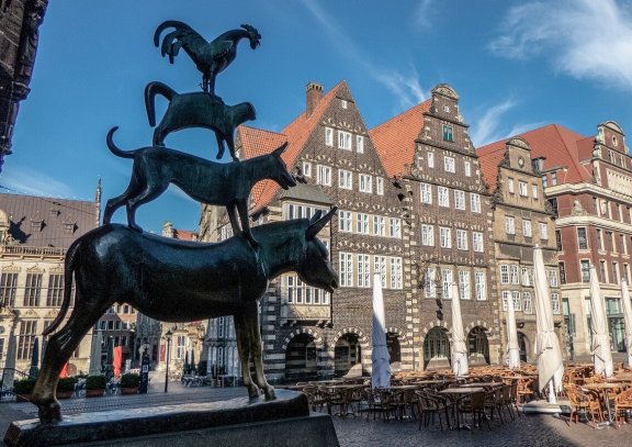 Skulptur der Bremer Stadtmusikanten auf dem Marktplatz
