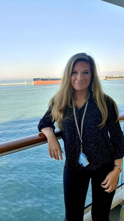 Naše oprávněná signatářka paní Schlockow na výletní lodi