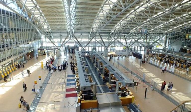 Parkování na letišti Hamburk (HAM) - odbavovací hala